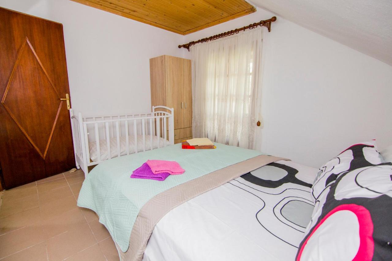 villa Touzla Ofrínion Esterno foto