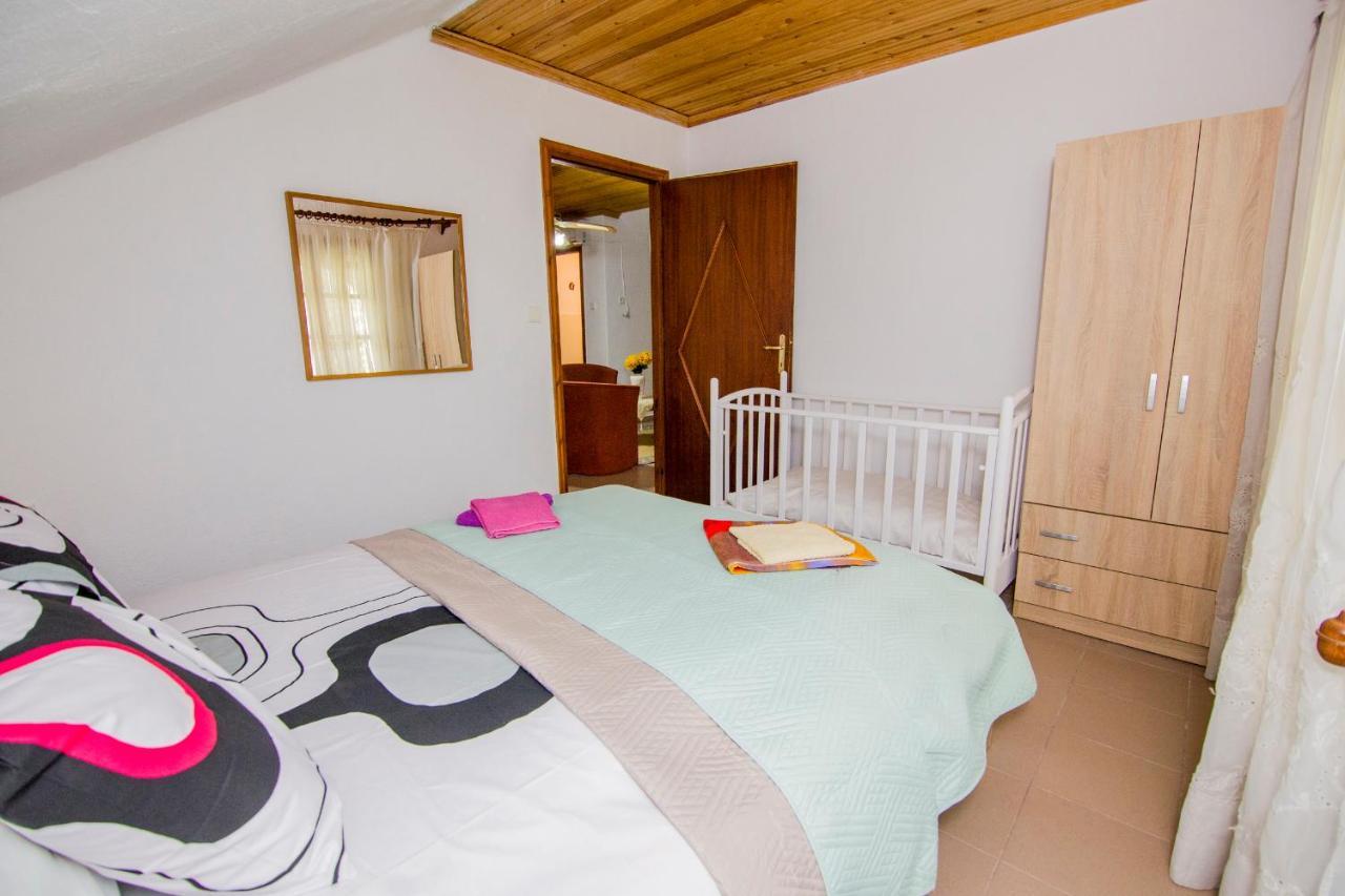 villa Touzla Ofrínion Esterno foto