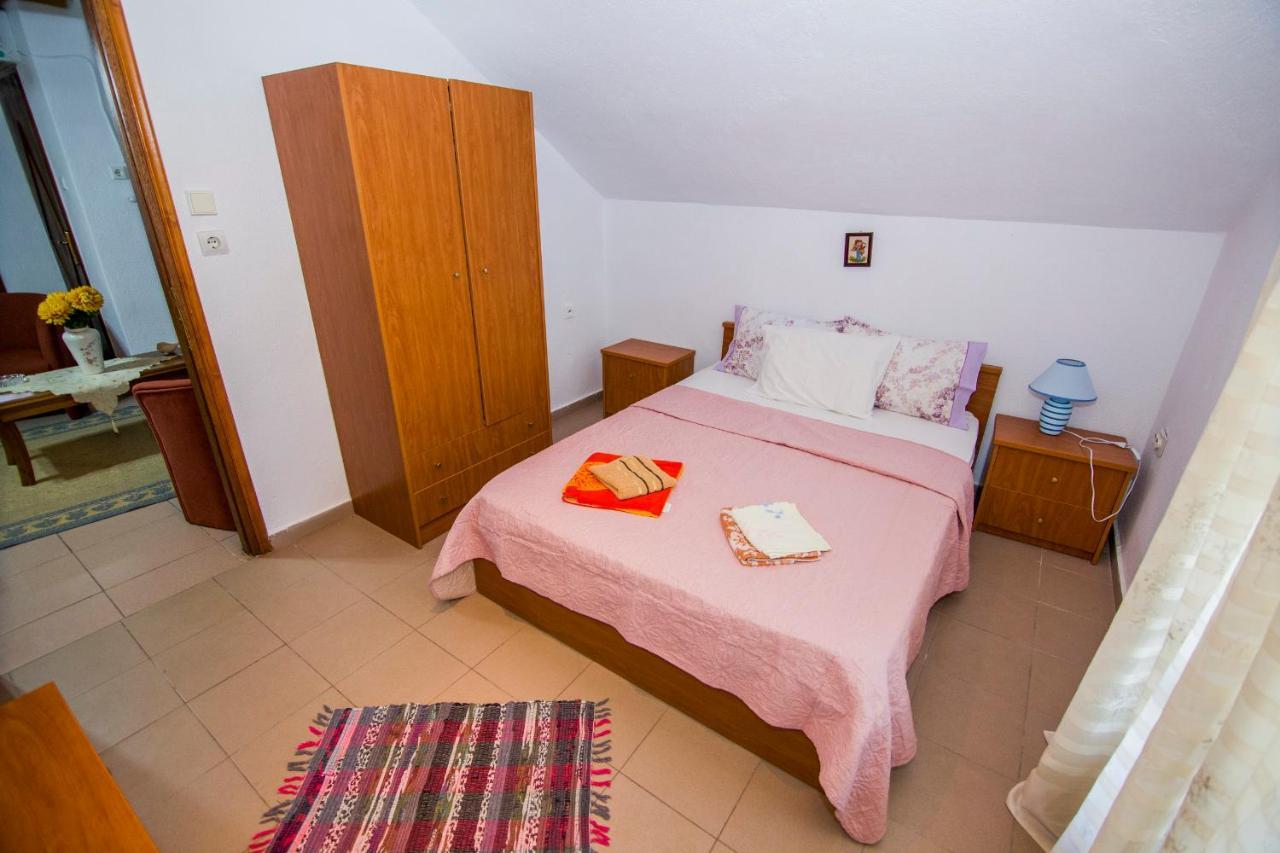 villa Touzla Ofrínion Esterno foto
